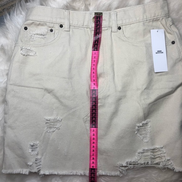 UO BDG Roxi Destructed Denim Mini skirt NWT Medium - Picture 10 of 12